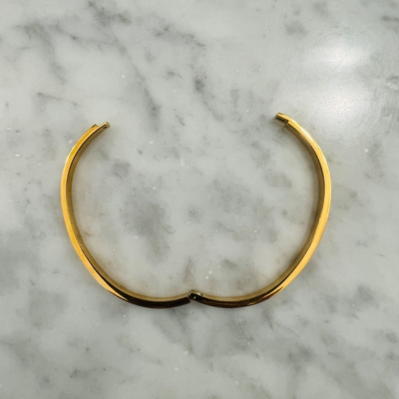 Womens Hinged Crystal Bangle Bracelet With Cubic Zirconia - Picture 7 of 10